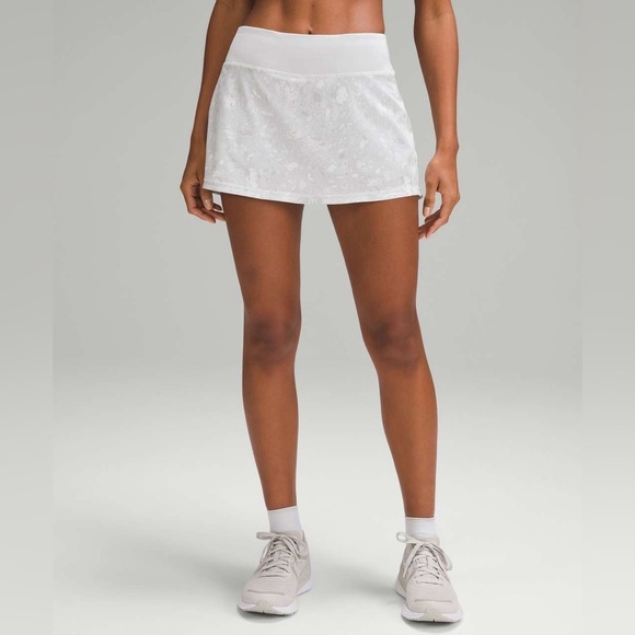 C - Lululemon Pace Rival Mid-Rise Skirt
Terrazzo Marble Silver Ice Multi - Picture 2 of 6